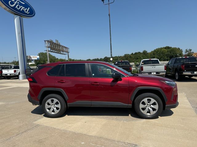 Used 2023 Toyota RAV4 LE with VIN 2T3H1RFVXPW264100 for sale in Kansas City