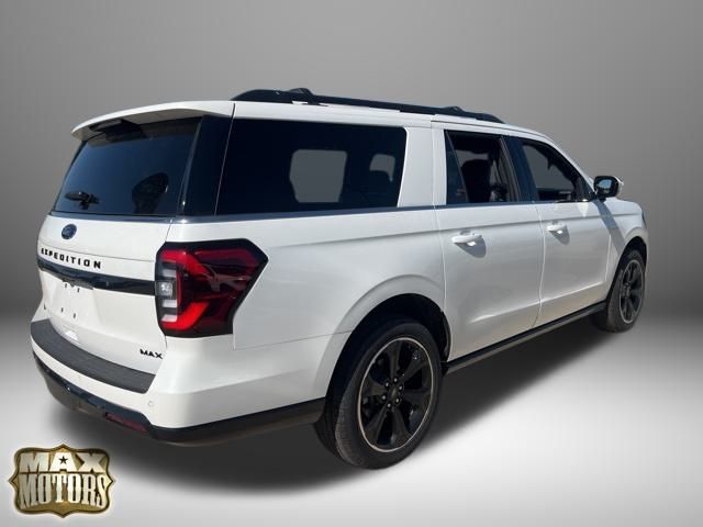 2024 Ford Expedition MAX Limited photo 4