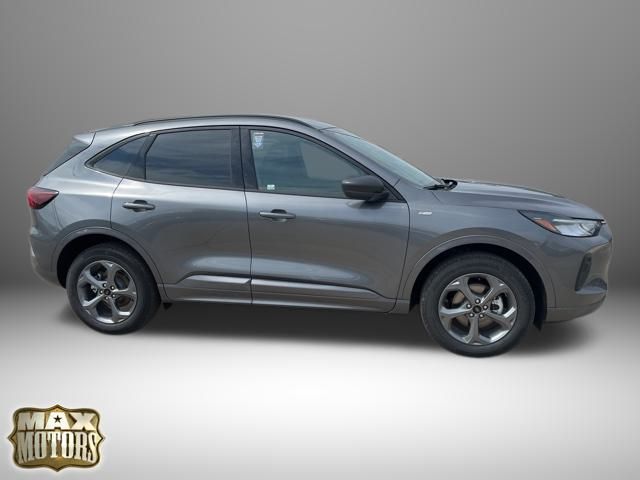 2024 Ford Escape ST-Line photo 3