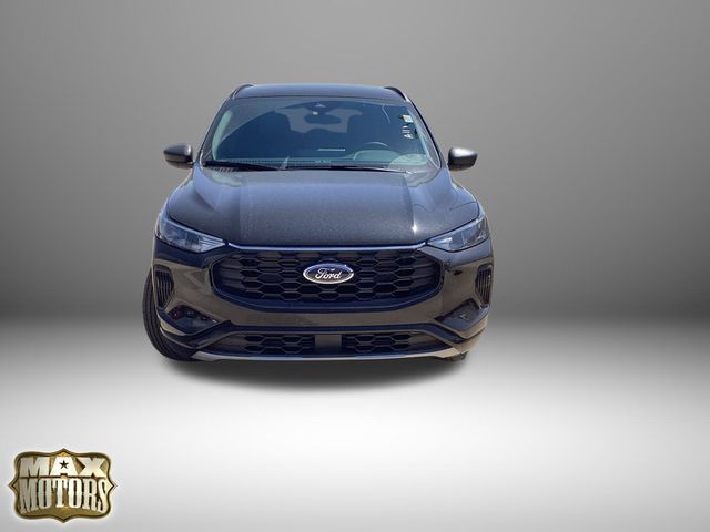 2024 Ford Escape ST-Line photo 2