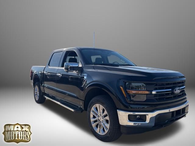 2024 Ford F-150 XLT photo 2