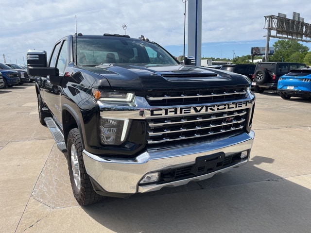 Used 2022 Chevrolet Silverado 3500HD LTZ with VIN 1GC4YUEY0NF278000 for sale in Harrisonville, MO