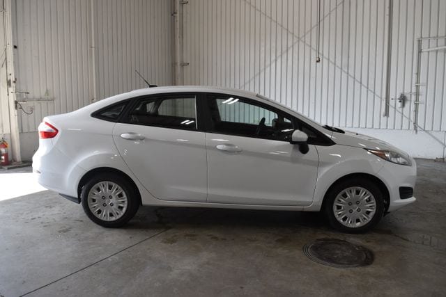 Used 2018 Ford Fiesta S with VIN 3FADP4AJ2JM129762 for sale in Manhattan, KS