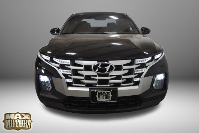 2024 Hyundai Santa Cruz SE photo 2