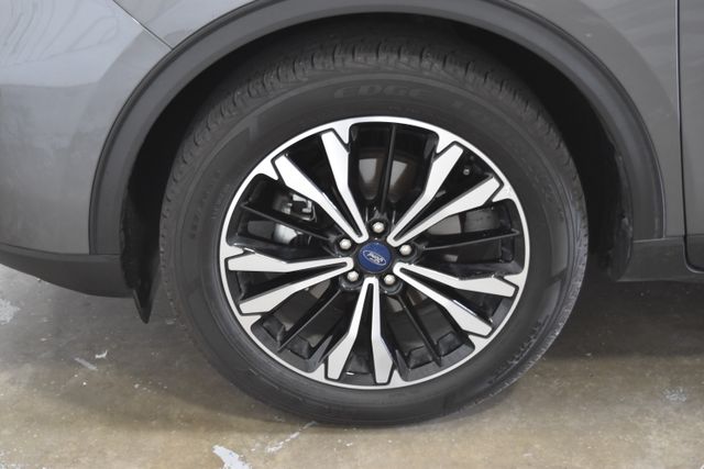 2021 Ford Escape SE Hybrid photo 4