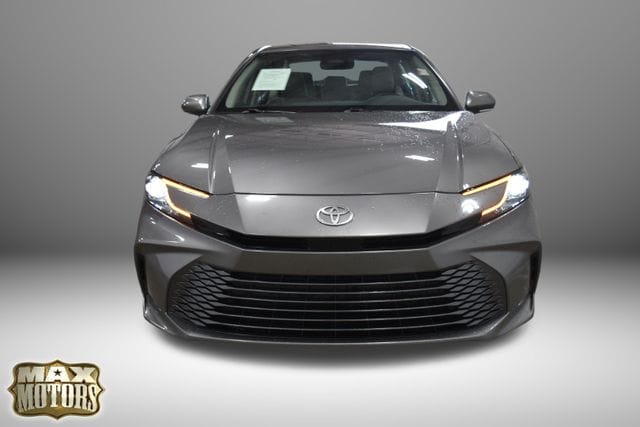 Used 2025 Toyota Camry XLE with VIN 4T1DAACK0SU520711 for sale in Manhattan, KS