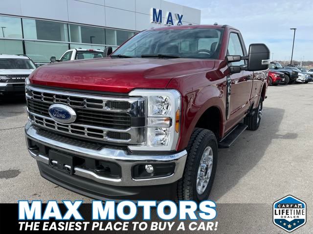 2025 Ford F-350 XLT photo 3