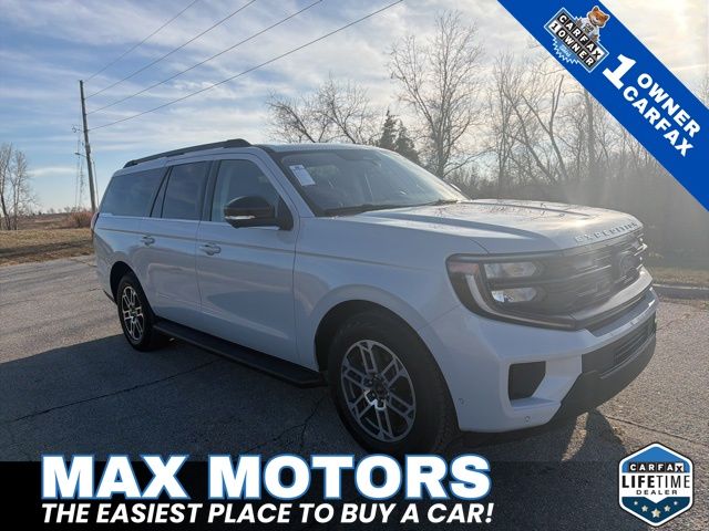 2025 Ford Expedition Active's photo