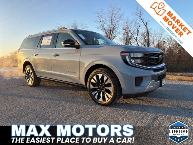 2025 Ford Expedition Platinum's photo