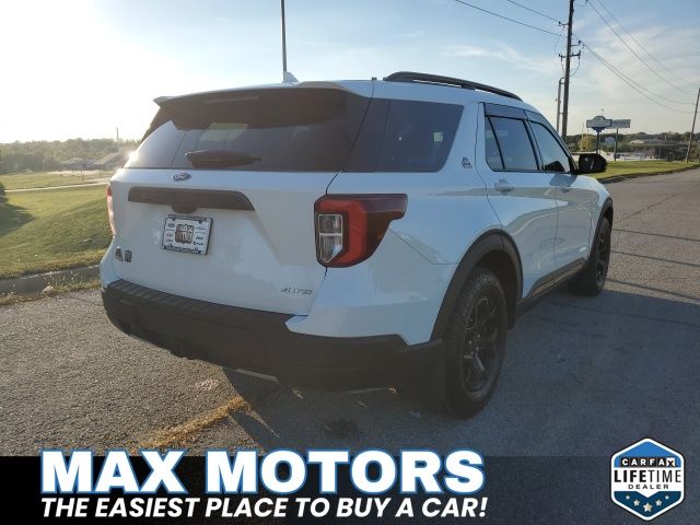 2024 Ford Explorer Timberline photo 2