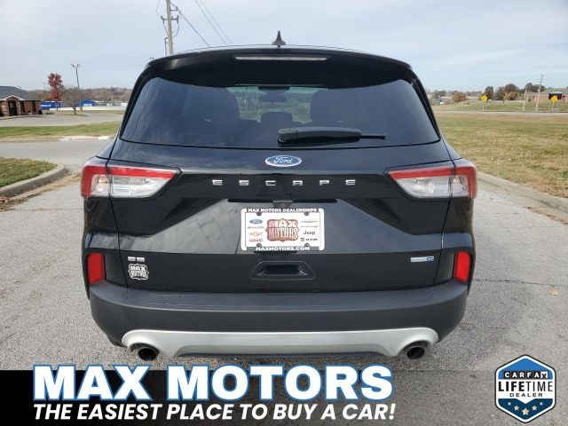 2020 Ford Escape SE photo 3