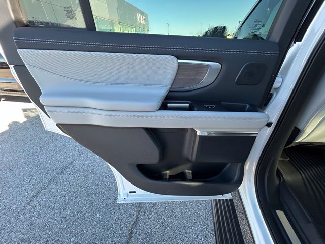 2025 Ford Expedition Platinum - Photo 48