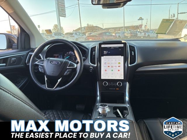2024 Ford Edge Titanium - Photo 18