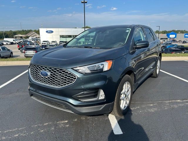 2023 Ford Edge