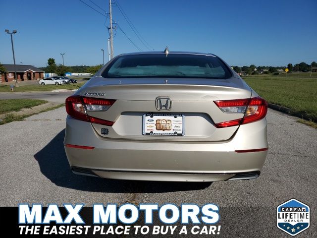 2018 Honda Accord LX photo 3