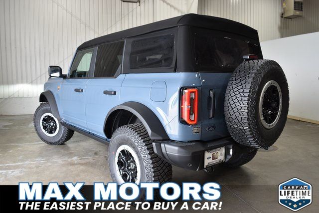2024 Ford Bronco Badlands photo 4