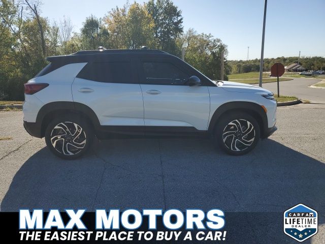2024 Chevrolet Trailblazer RS photo 2