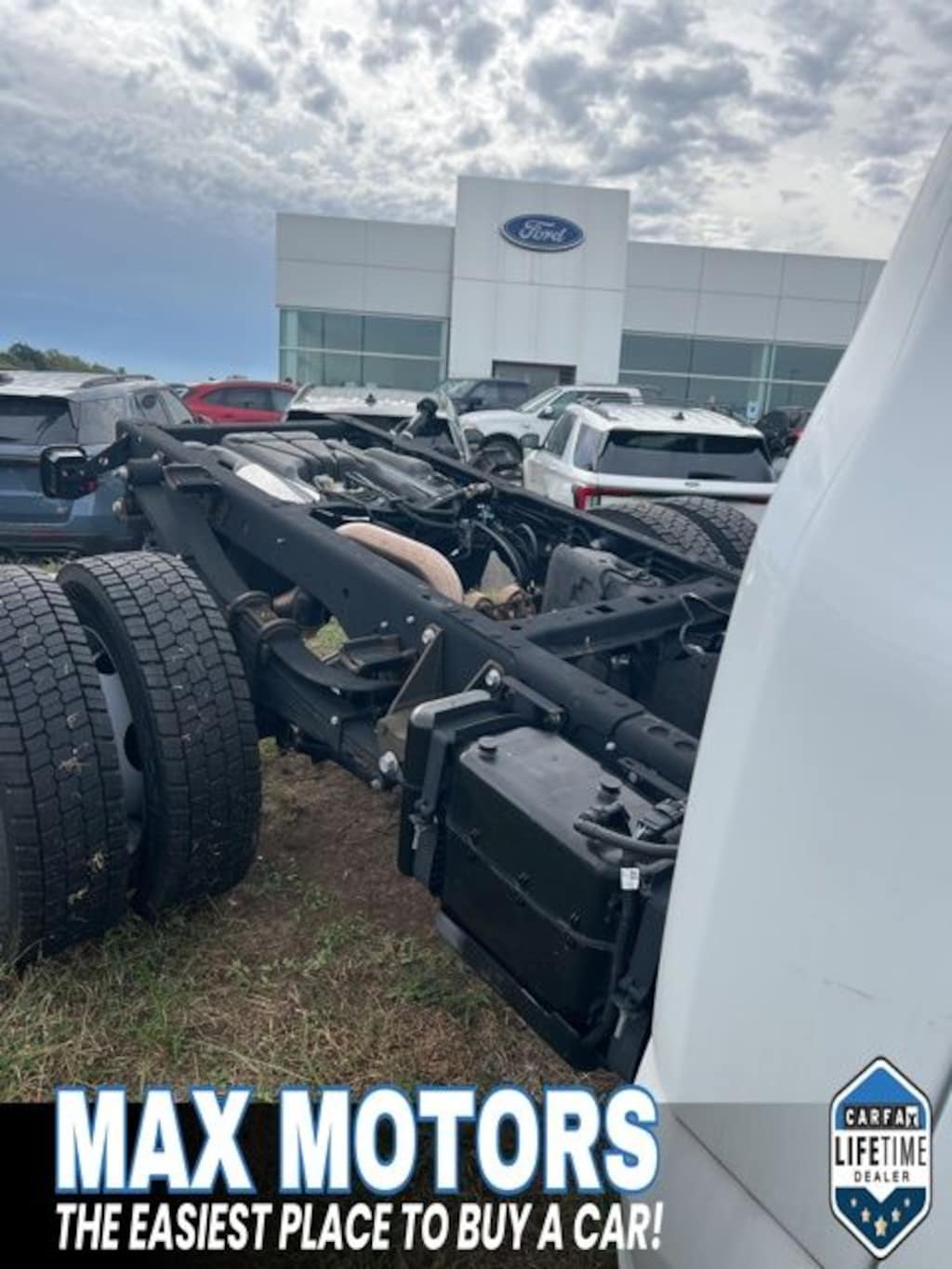 New 2024 Ford F-550 Chassis Truck Standard Cab