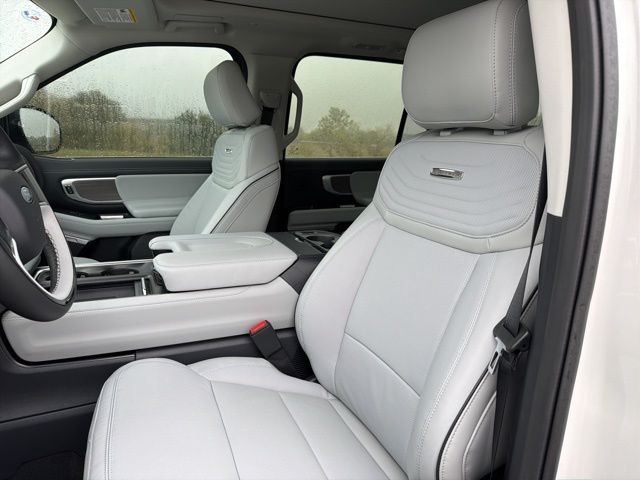 2025 Ford Expedition Platinum - Photo 24