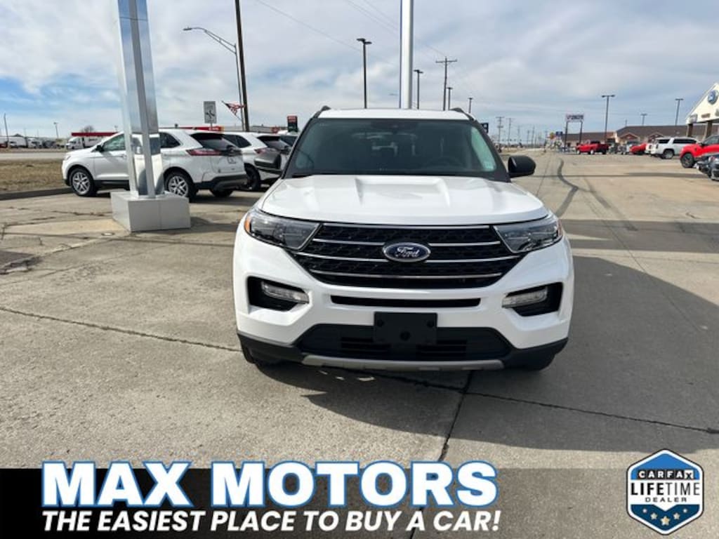 New 2024 Ford Explorer XLT SUV