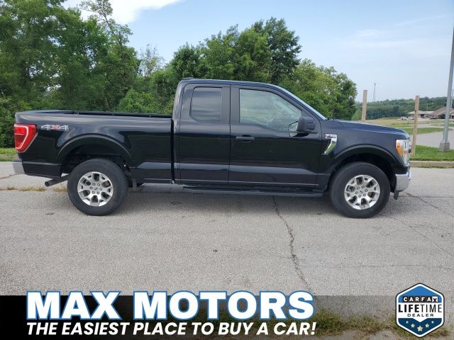 2022 Ford F-150 XLT photo 2