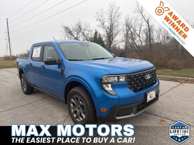 2025 Ford Maverick XLT's photo