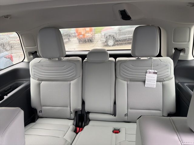 2025 Ford Expedition Platinum - Photo 38
