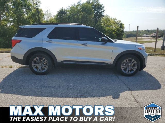 Used 2021 Ford Explorer XLT with VIN 1FMSK8DHXMGA34540 for sale in Kansas City