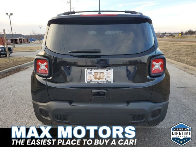 2021 Jeep Renegade Latitude photo 4