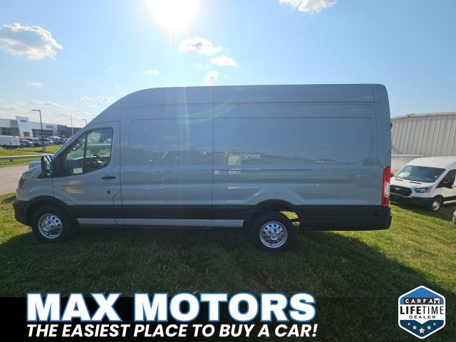2025 Ford Transit photo 4