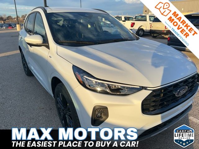 2026 Ford Escape ST-Line Elite's photo