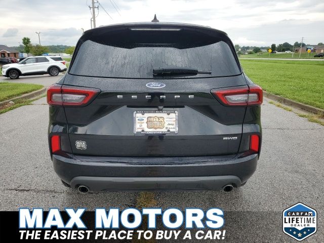 2023 Ford Escape ST-Line photo 3