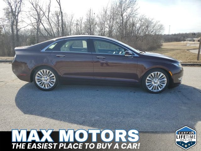Used 2013 Lincoln MKZ Base with VIN 3LN6L2G90DR825815 for sale in Kansas City