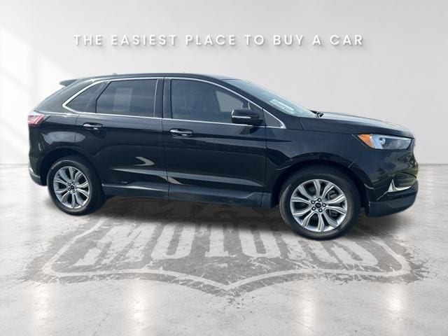 2024 Ford Edge Titanium - Photo 18