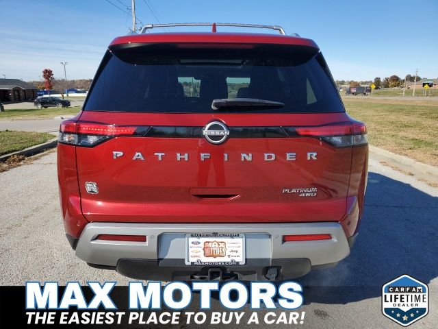 2023 Nissan Pathfinder Platinum photo 4