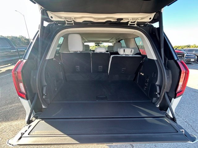 2025 Ford Expedition Platinum - Photo 12