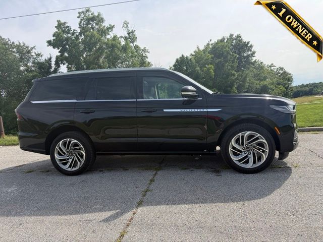 Used 2025 Lincoln Navigator Reserve with VIN 5LMJJ2LG3SEL07764 for sale in Kansas City