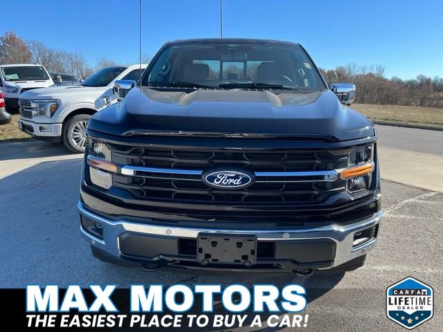 2024 Ford F-150 XLT photo 2