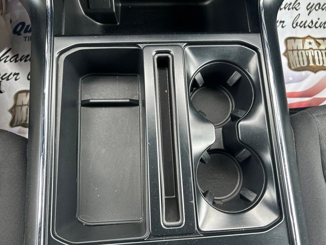 Photo 47