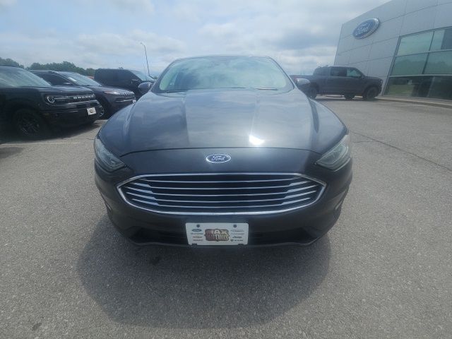 Used 2019 Ford Fusion SE with VIN 3FA6P0HD2KR148527 for sale in Kansas City