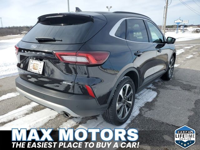 2023 Ford Escape Platinum photo 2