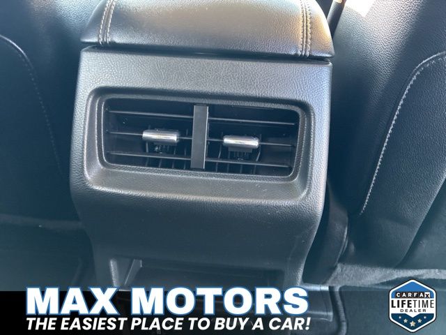 2024 Ford Edge Titanium - Photo 16