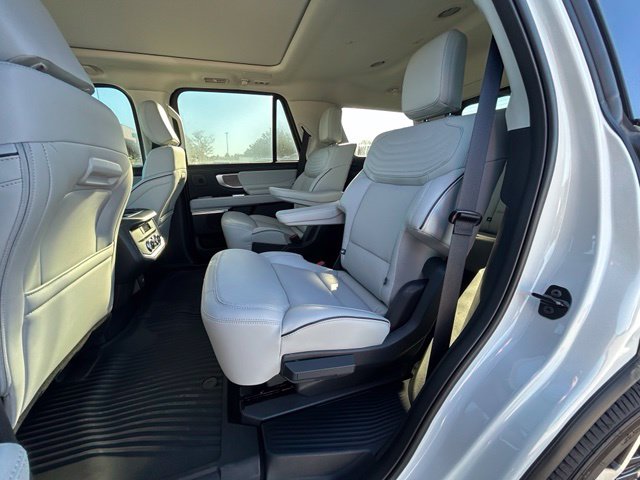 2025 Ford Expedition Platinum - Photo 52
