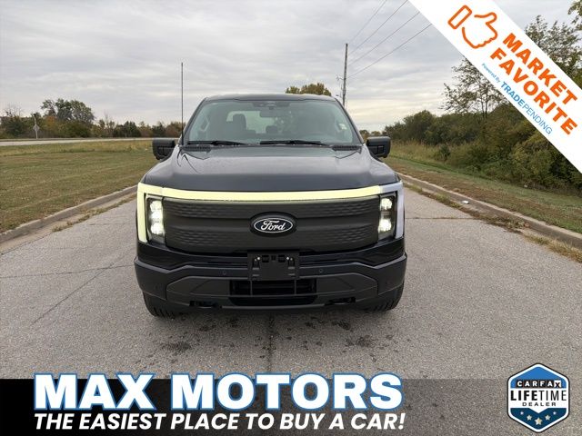 2025 Ford F-150 Lightning Flash's photo