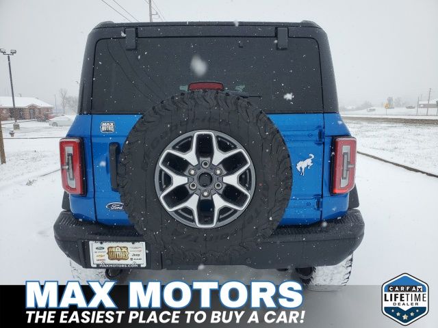 2025 Ford Bronco Badlands photo 2