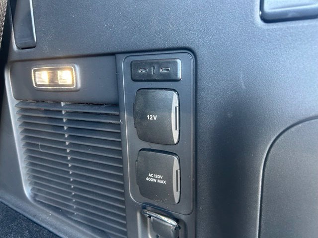2025 Ford Expedition Platinum - Photo 10