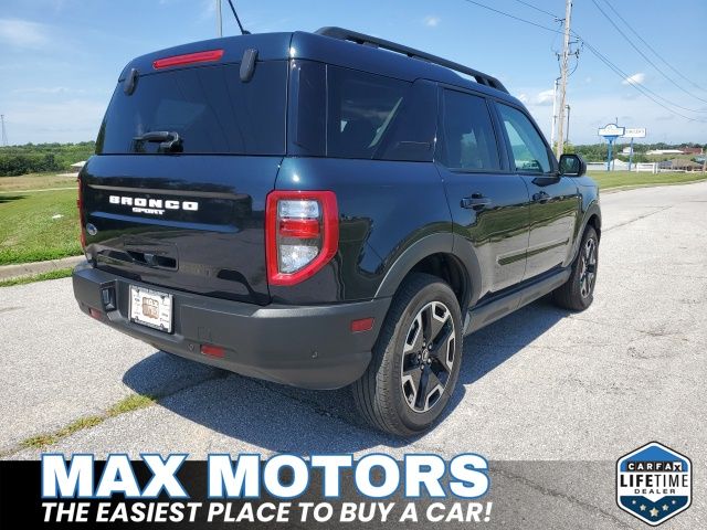 2023 Ford Bronco Sport Outer Banks photo 3