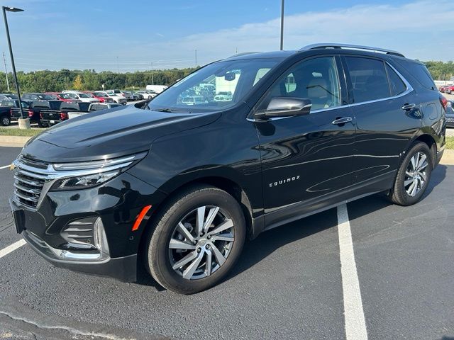 Used 2024 Chevrolet Equinox Premier with VIN 3GNAXNEG4RL212183 for sale in Kansas City