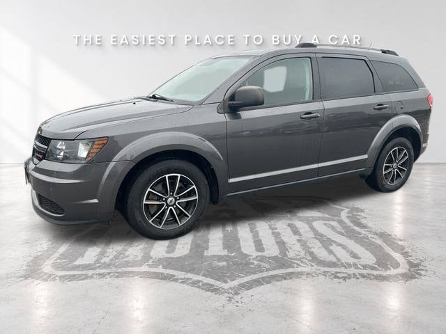 Used 2018 Dodge Journey SE with VIN 3C4PDCAB2JT347757 for sale in Kansas City