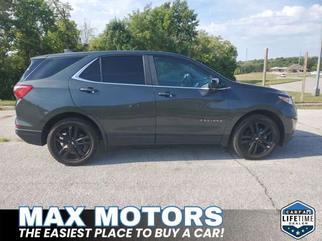 2021 Chevrolet Equinox LT photo 2
